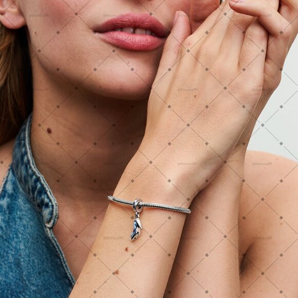 Pandora Disney Cinderella's Glass Slipper Dangle Charm - Picture 4 of 5